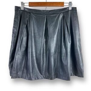 Tart Women's Size L Faux Leather Box Pleat Mini Skirt Black Grunge Punk Rocker